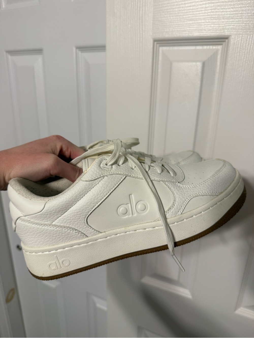 Alo Yoga Sneakers